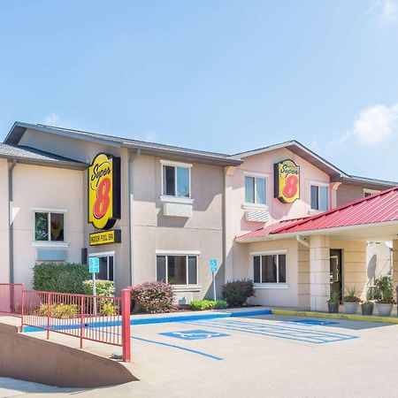 Super 8 By Wyndham Bloomington University Area Ngoại thất bức ảnh