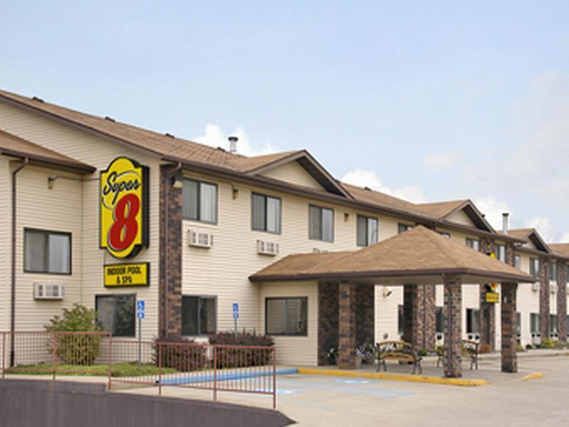 Super 8 By Wyndham Bloomington University Area Ngoại thất bức ảnh