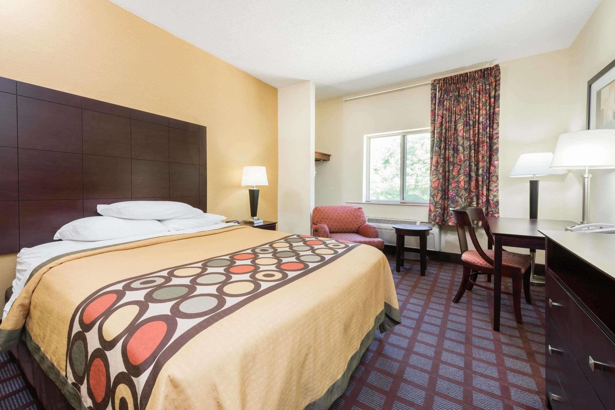 Super 8 By Wyndham Bloomington University Area Ngoại thất bức ảnh